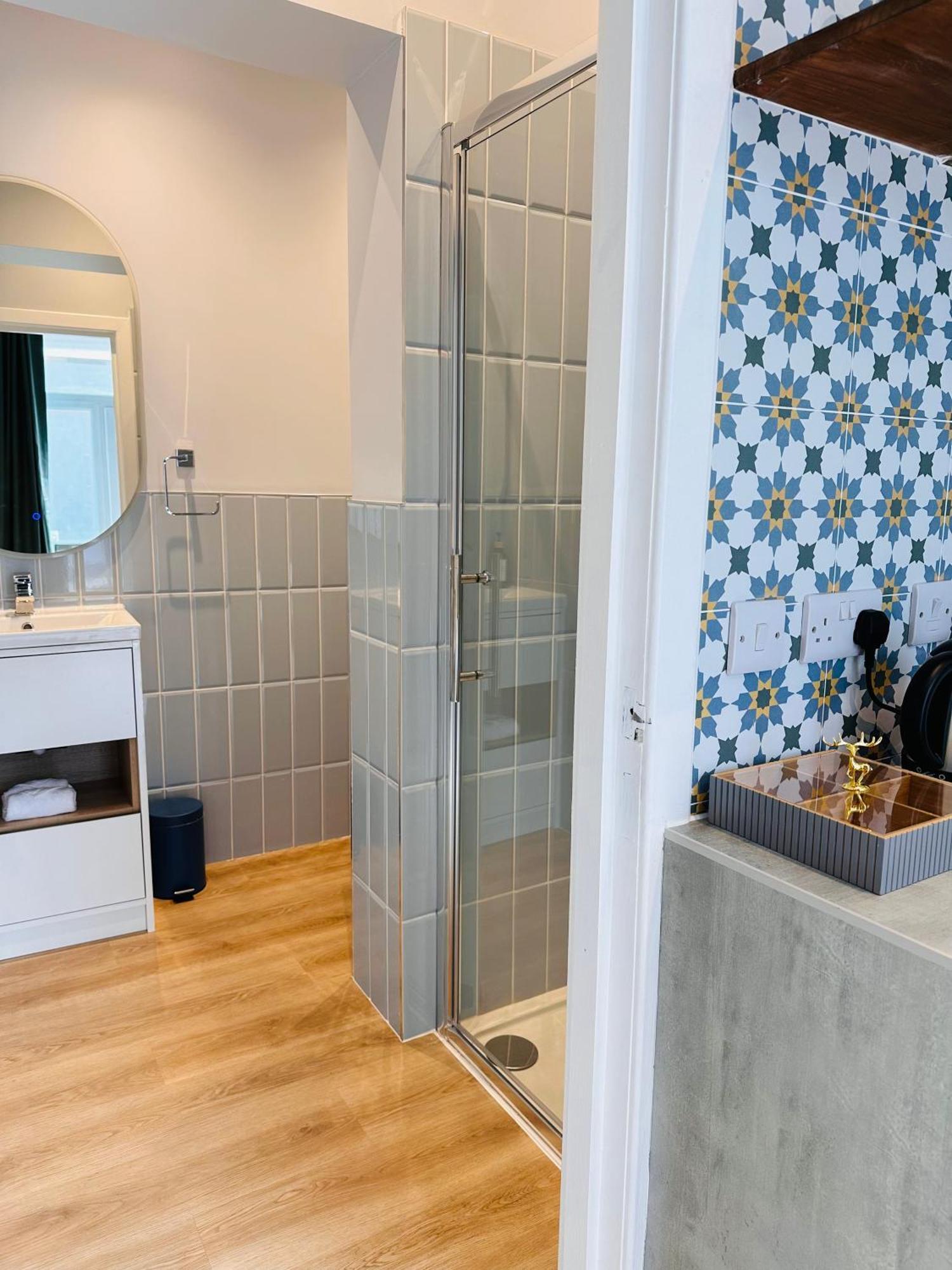 Luxury Modern Studio L Central Edinburgh L Pet Friendly מראה חיצוני תמונה